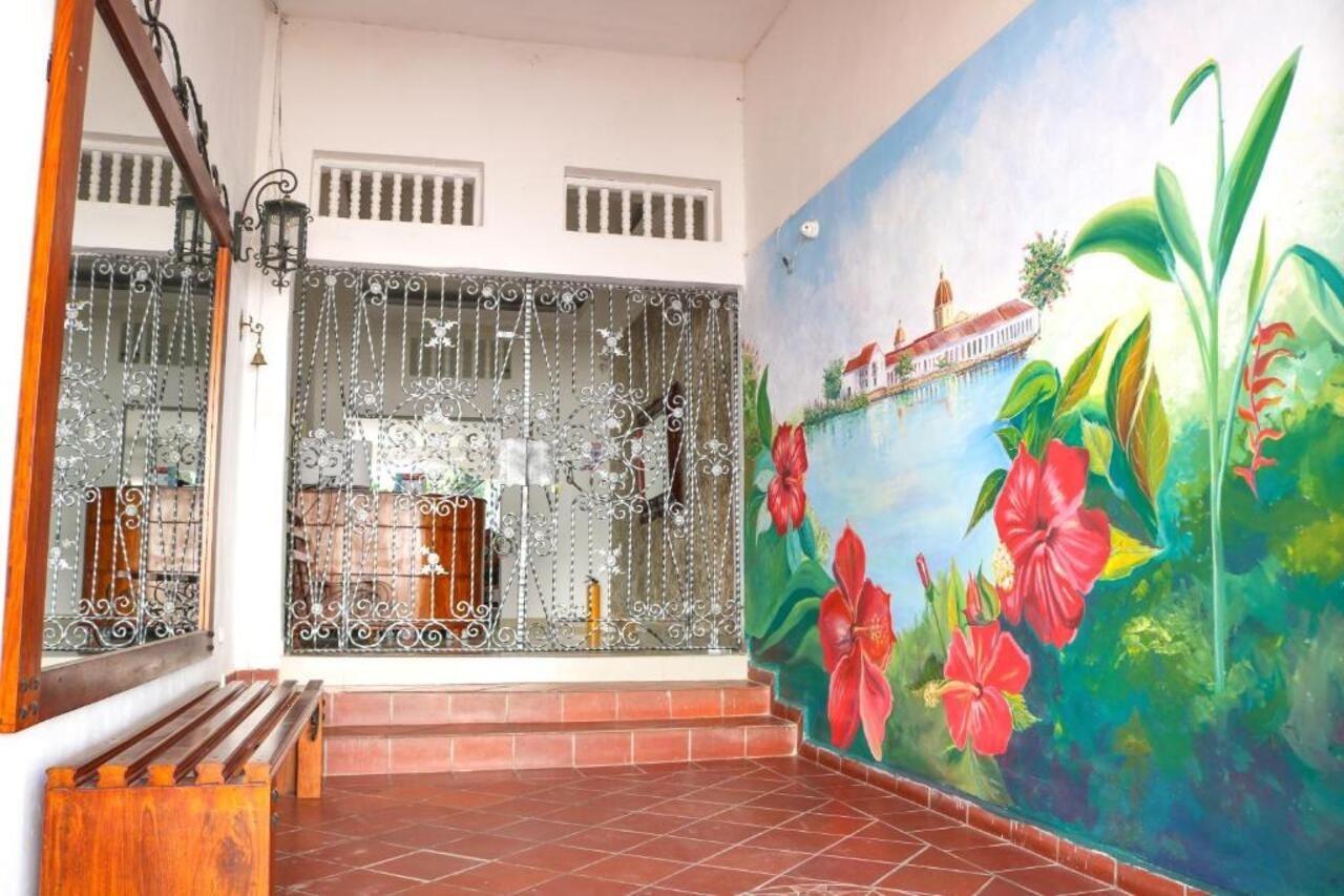 Hotel Jardines Evans By Geh Suites مومبوس المظهر الخارجي الصورة