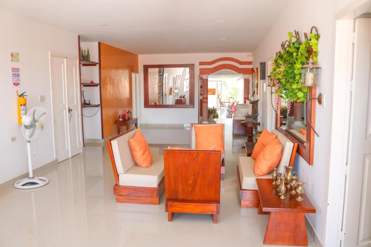 Hotel Jardines Evans By Geh Suites مومبوس المظهر الخارجي الصورة